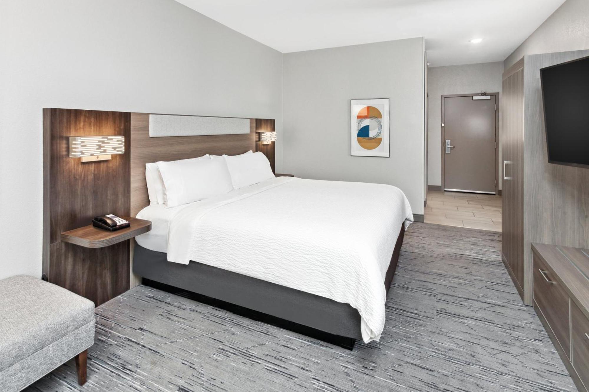 Holiday Inn Express Cleveland Airport - Brook Park By Ihg Buitenkant foto